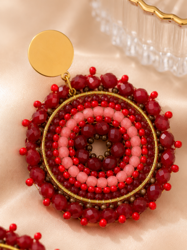 ChatGPT Image 14 ago 2026, 17_17_20 Aros Mandala Rojo & Dorado – Acero Inoxidable y Mostacillas